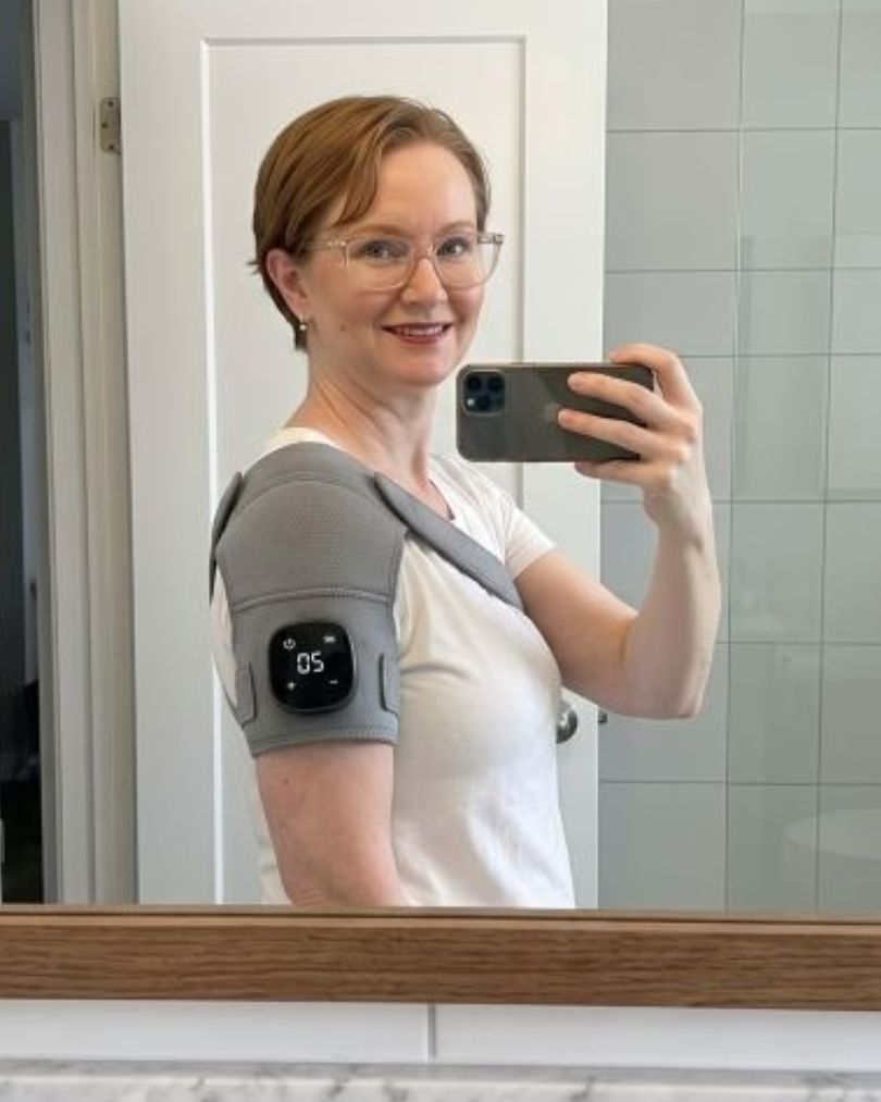Kinessana shoulder massager overview
